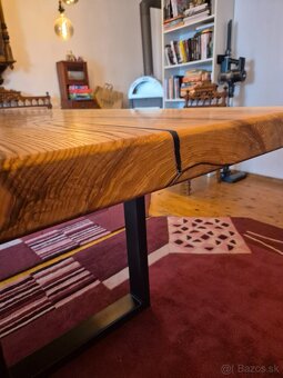 Masívny jedálenský stôl Nový - 8