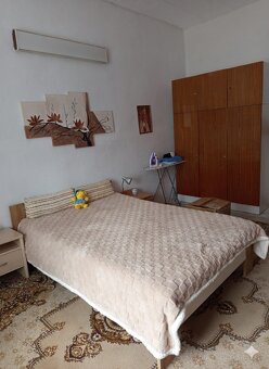 Priestranný dom 190 m² s 13 á pozemkom – Dúbravy, Želobudza - 8