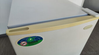 Mini chladnička Daewoo FR-061 - 8