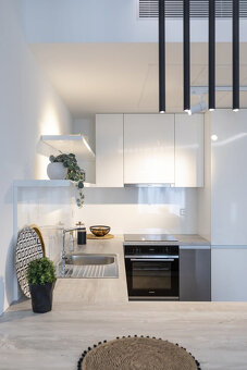 Na prenájom štýlový 3-izbový byt v SKYPARK RESIDENCE s výhľa - 8