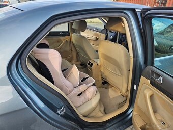 VW JETTA 1,9 TDI - 8