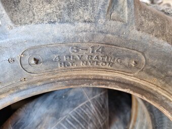Pneu 9.5x22 a 6x14 - 8