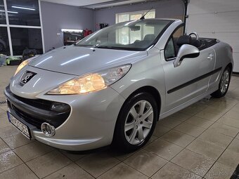 Peugeot 207CC 1,6i-16V - 8