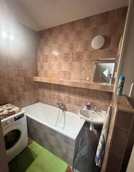 3-izb. byt, Komárnická ul., Ružinov pri Štrkovci - 8