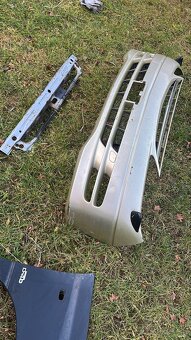 Predám nárazník Blatník Sahara Chladič Volant dvere PREVIA - 8