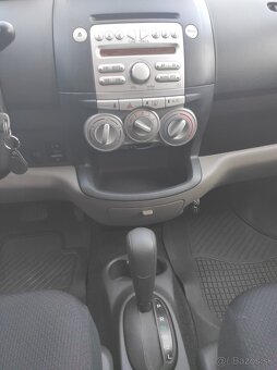 Daihatsu Sirion 1,3benzín Automat - 8