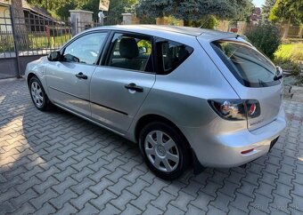 Mazda 3 1,6i /77kw klima, Nová STK benzín manuál 77 kw - 8