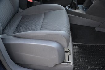 Volkswagen Touran 1.6 TDi 7 Miest - 8