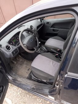 Predám Ford fiesta - 8