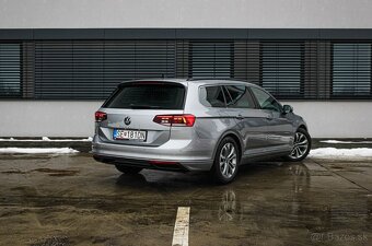 Volkswagen Passat Variant 2.0 TDI Elegance DSG - 8