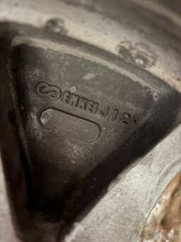 Predám elektróny Subaru Forester - 8