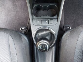 Predám Škoda Fabia Combi II 1.2 tsi 77kW facelift - 8