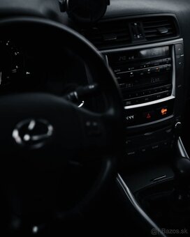 LEXUS IS220D Fsport 160 000km - 8