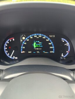 Toyota Yaris Cross 1.5 - 8