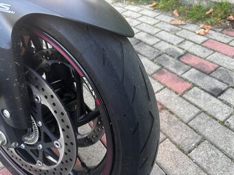Suzuki GSX-S 1000 - 8