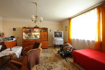 4 izbový rodinný dom s možnosťou výmeny strechy - 8