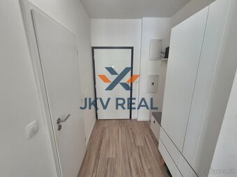 3D OBHLIADKA PRÍJEMNÝ 2-IZB.BYT S LOGGIOU A PARKOVANÍM, PET - 8