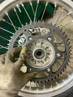 Suzuki rm250 2T, - 8