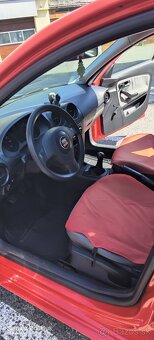 Predám Seat Ibiza 1.4 16V r.v. 2004 - 8