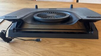 MacBook Pro i5-2,4 GHz, 2020, 4xTB3 s touchbarom - 8