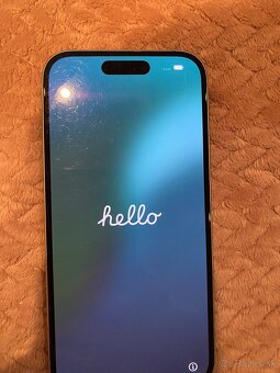 iPhone 15 Green 125G - 8