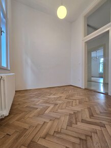 PRENÁJOM staromestský byt / kancelária /ateliér Bratislava I - 8