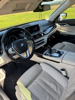 BMW rad 7 730d xDrive - 8