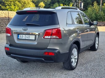 KIA SORENTO 2,2CRDi 4x4  7.MIESTNE - 8
