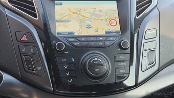 Hyundai i40 1.7 CRDI 100kW Style M6 - 8