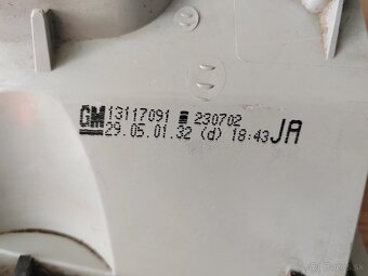 Opel Astra 2 zadné svetlá - 8