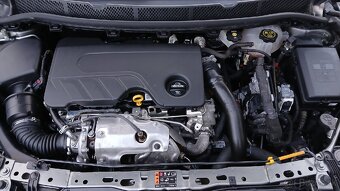 Opel Astra K 2019 / Automat / - 8