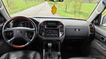 Mitsubishi Pajero 3.2 Did 121KW r. v. 2001 - 8