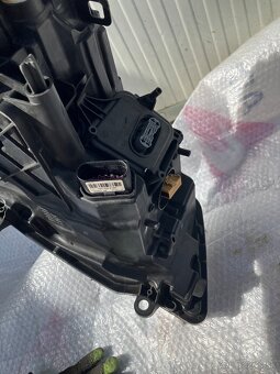 xenon vw touareg levy predni svetlo leve 14-19 - 8