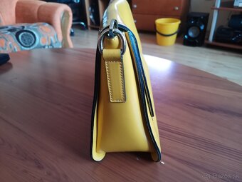 Štýlová kožená kabelka - 8