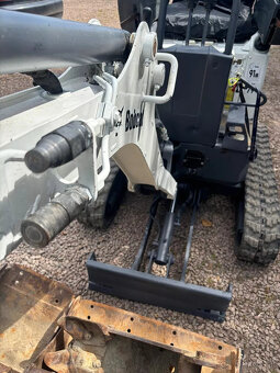Bagr bobcat e10 mini - 8