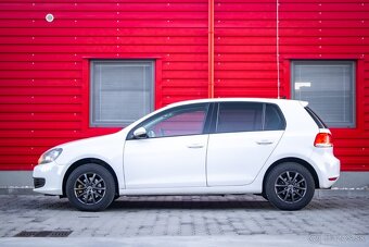 Volkswagen Golf 1.6TDI Comfortline - NOVÁ STK/EK - 8