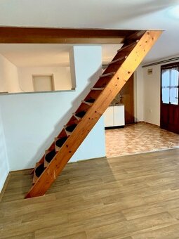 Hľadáte bezstarostné bývanie alebo víkendový únik do prírody - 8