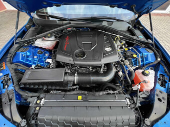 Alfa Romeo Giulia 2023 2.0 Veloce 206 kW - 8