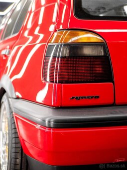 Volkswagen Golf VR6 - 8