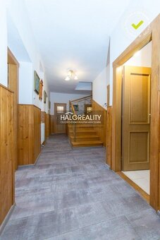 HALO reality - Predaj, päťizbový rodinný dom Bratislava Vrak - 8