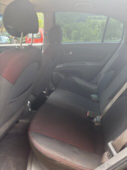 Na predaj: Kia Rio 1.4i (71 kW), benzín – r.v. 2008 - 8