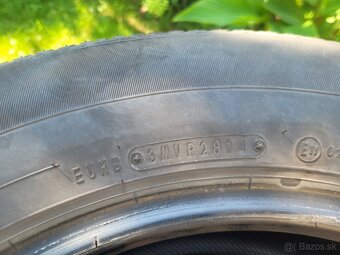 Predám letné pneumatiky DUNLOP 215/65 R16 - 8