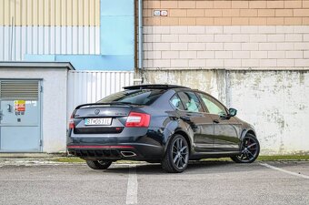 Škoda Octavia 2.0 TDI CR DPF RS - 8
