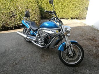 Hyosung Aguila 650 - 8
