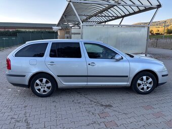 Škoda Octavia Combi 2.0TDi 103kW - 8