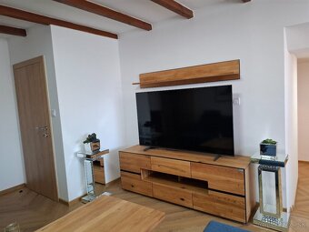 PREDÁM -PRENAJMEM - 8