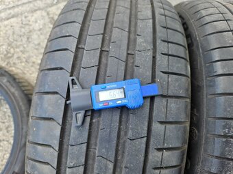 4x letné pneu Pirelli P Zero 225/45 R19 - 8