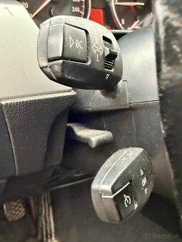 BMW 318d (E90) – 2.0 diesel, 100 kW, čierna - 8