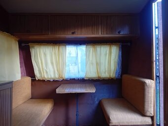 Karavan/obytný príves - 8