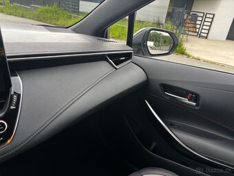 Toyota Corolla - 8